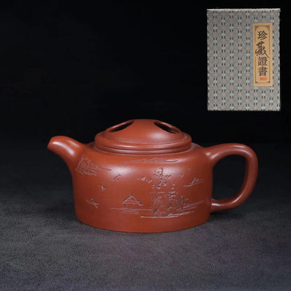 Chinese Yixing Zisha Clay Handmade Exquisite Teapot （牛盖 底款：顾景舟）