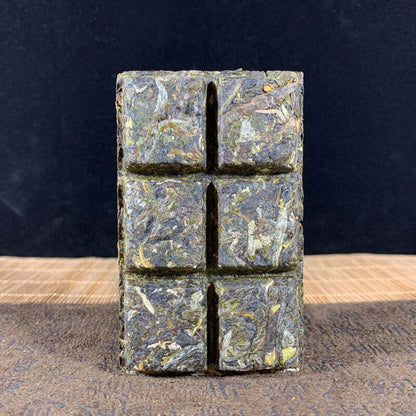 450g Iceland Raw Pu-erh Brick Tea Yunnan High Quality Puerh Shengcha Pu'er Tea