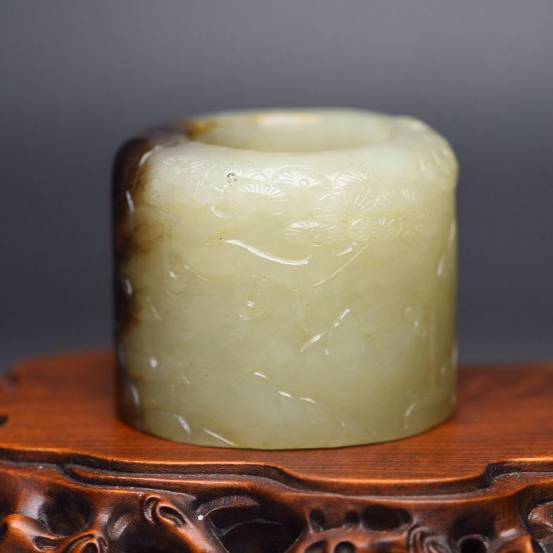 Chinese Natural Hetian Jade Carved Unique Sculpture Collector Thumb Ring Jewelry
