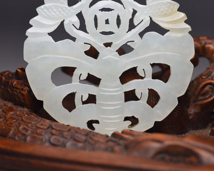 Top Chinese Natural Hetian White Jade Carving Exquisite Statue Pendant Jewelry
