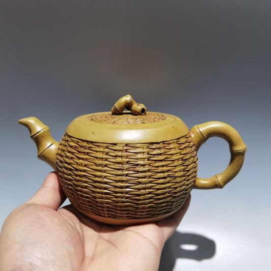 Chinese Yixing Zisha Clay Handmade Kung Fu Tea Exquisite Teapot 品名：竹编壶 底款：瑞新陶艺