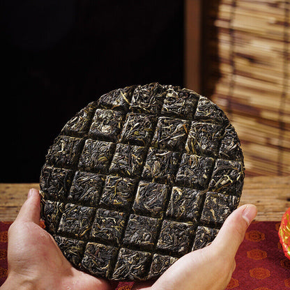 100g/3.52oz Ancient Pure Material Pu'er Raw Tea Natural Seven Seed Cake Tea
