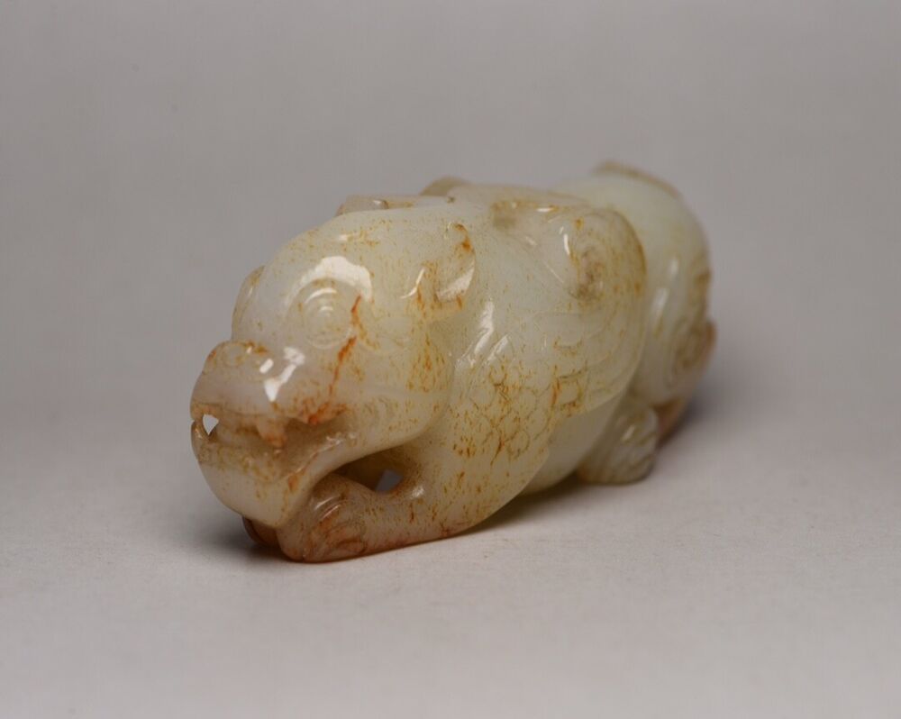 Chinese Natural Hetian Jade Hand Carving Beast Statue Nice Unique Wonderful Art