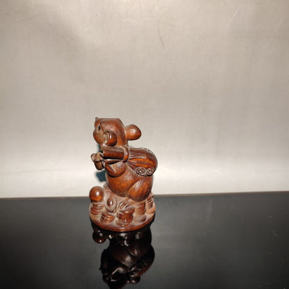 A nice happy little mouse wood carvings money bag Carved statue room decor gift