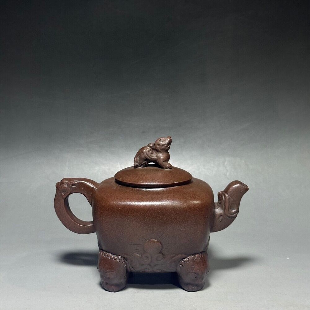 vintage chinese yixing purple clay teapot zisha ceremony carving Collectible art