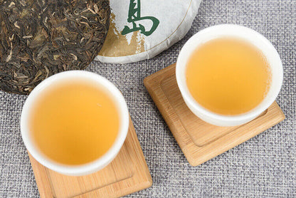 100g Yunnan Pu'er Tea Early Spring Raw Tea Cake Tea Icelandic Raw Cake Tea
