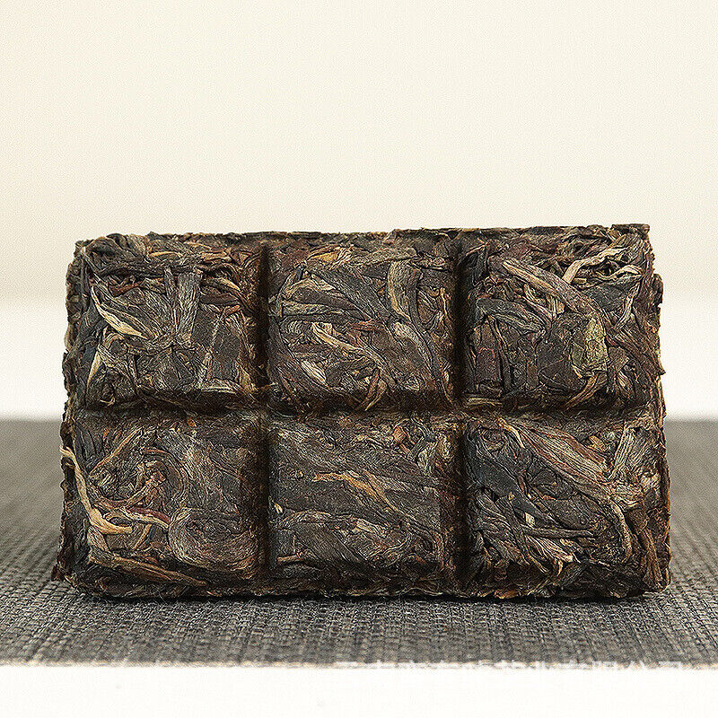 50g Yunnan Pu'er Tea Le Xing Xiang Icelandic Brick Raw Tea Small Brick Tea