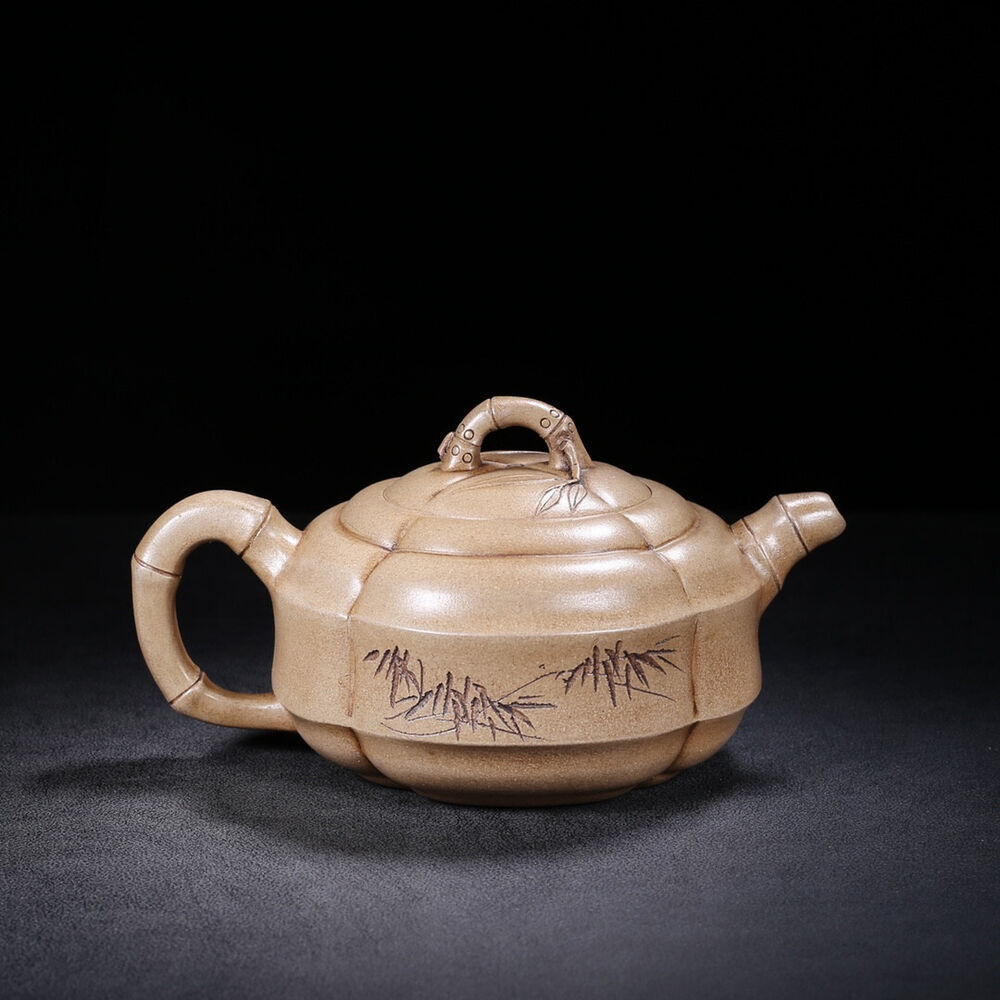 Chinese Yixing Zisha Clay Handmade Exquisite Teapot （竹鼓 盖款：大生）