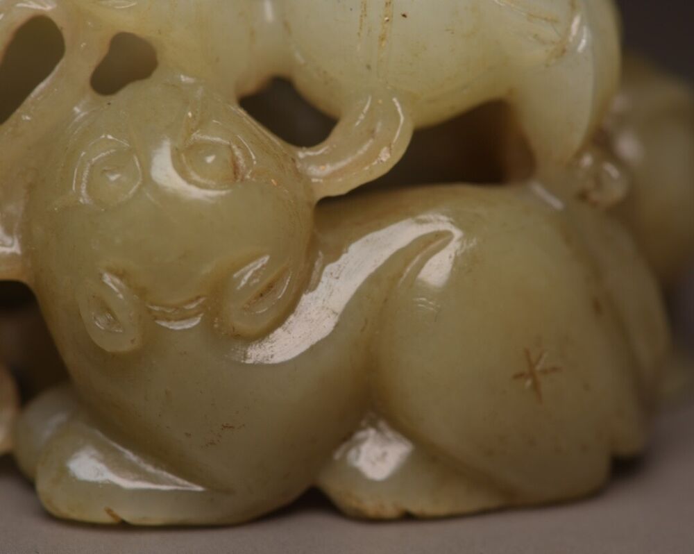 Chinese Antique Hotan Jade Carved Children Beast Statue Sculpture Nice Art Work