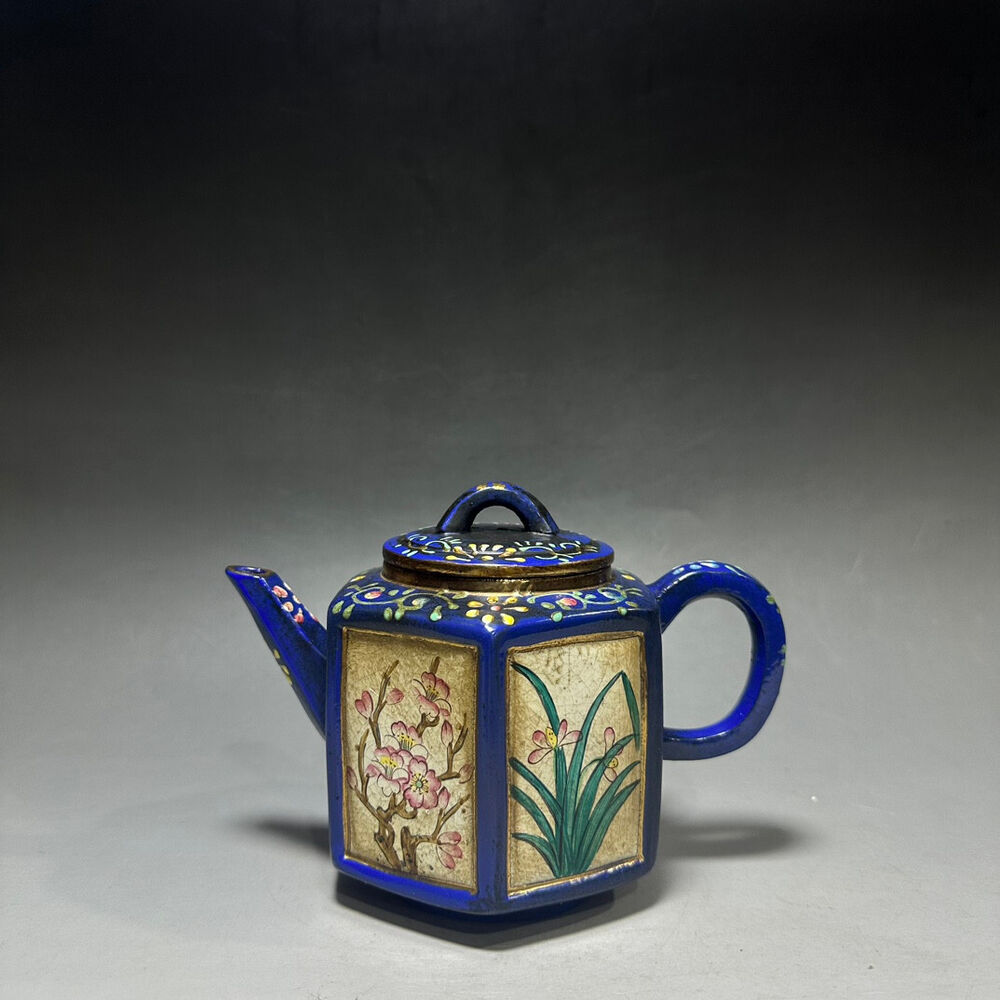 Chinese Yixing Zisha Clay Handmade Exquisite Teapot （梅兰竹菊 底款：顾景舟）