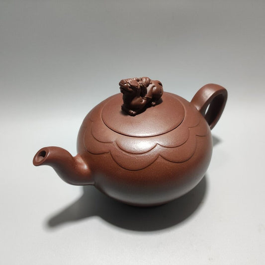 Vintage Chinese Yixing Purple Clay Teapot Zisha Ceramic Carving Beast Teaware