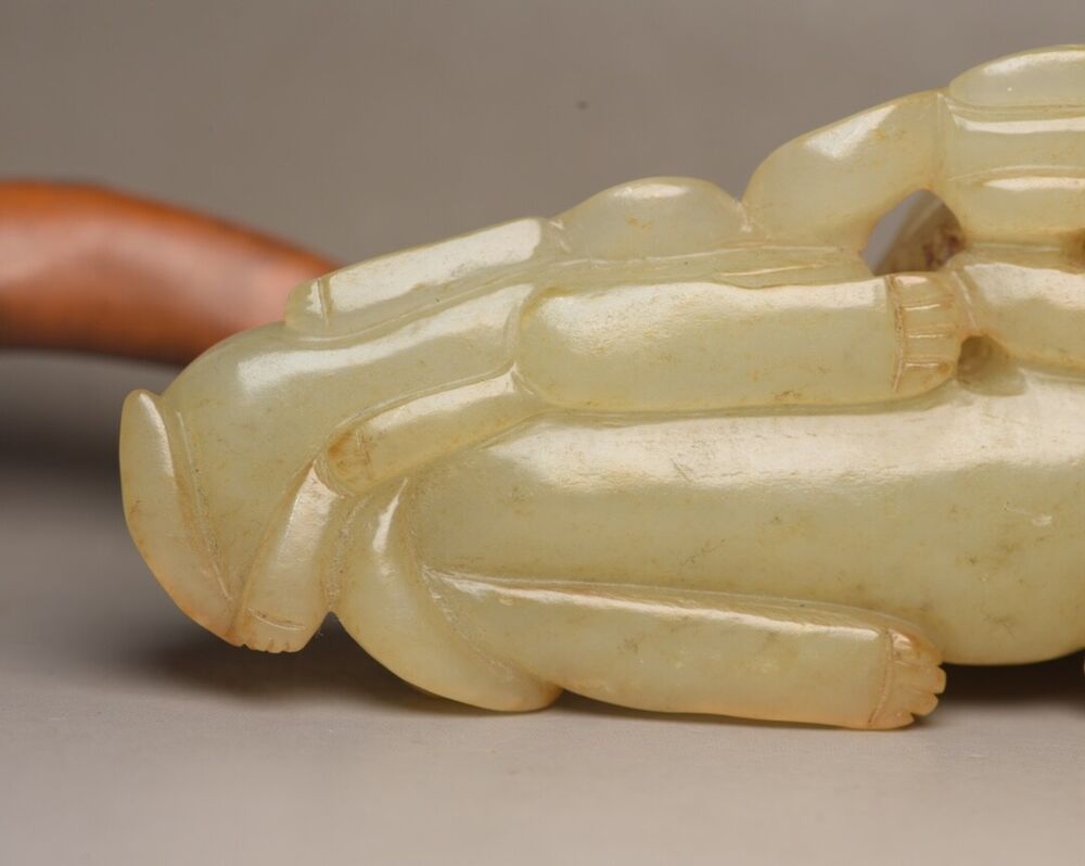 Chinese Natural Hotan Jade Carving Exquisite Dog 旺财 Statue Figurines Collection