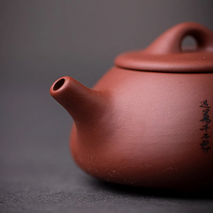 Purple Clay Ceramic Teapots Tea Pot from Yixing