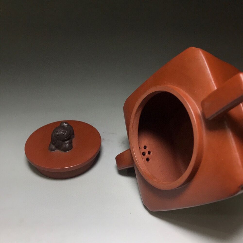 vintage chinese yixing purple clay teapot zisha ceremony carving Collectible art