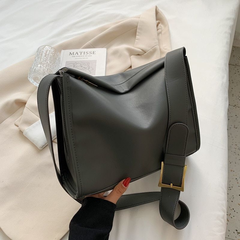 Leather Shoulder Bag Simple Solid Color Crossbody Bag Handbags Purse 30*22*10 CM