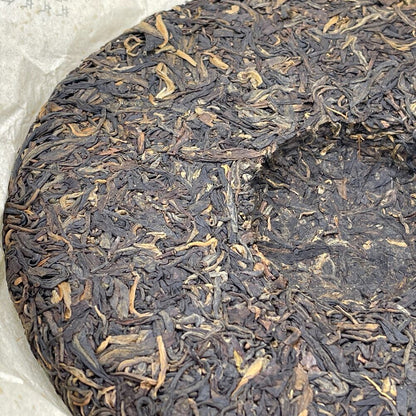 普洱茶，2009，老马内，布朗老茶棕色老茶，357g，生的