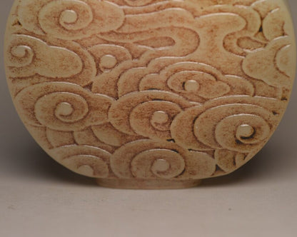 Vintage Chinese Antique Hetian Jade Snuff Bottle Carved Exquisite Snuffbox Rare