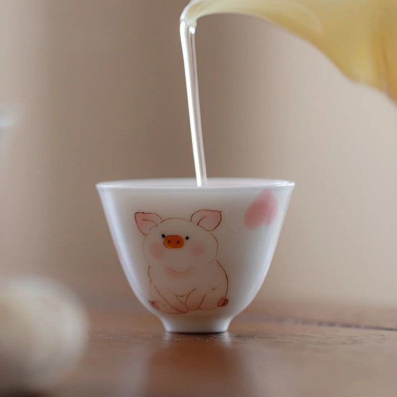 1Pc Chinese Jingdezhen Ceramic Hand Painted Cute Pig Teacup Cup Tea Bowl