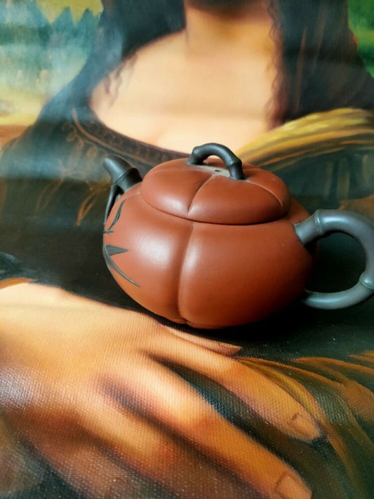 Chinese Yixing Zisha Clay Handmade Exquisite Teapot #82080