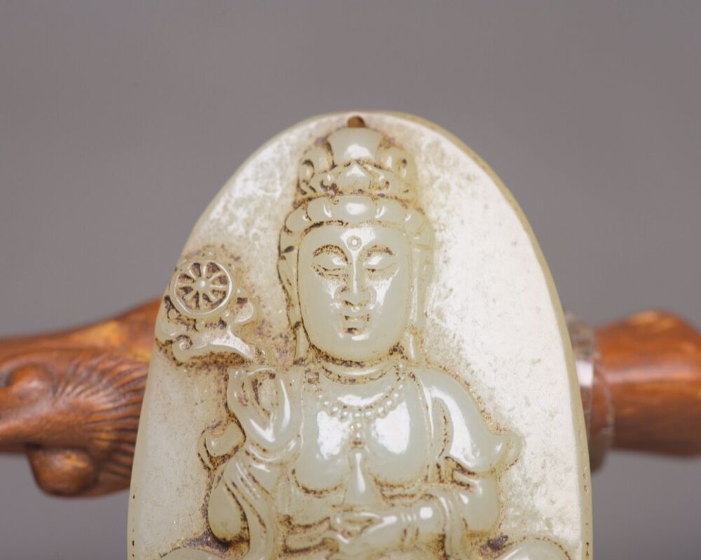 Chinese Natural Hetian Jade Carving Kuan Yin Statue Lucky Jade Pendant Amulets