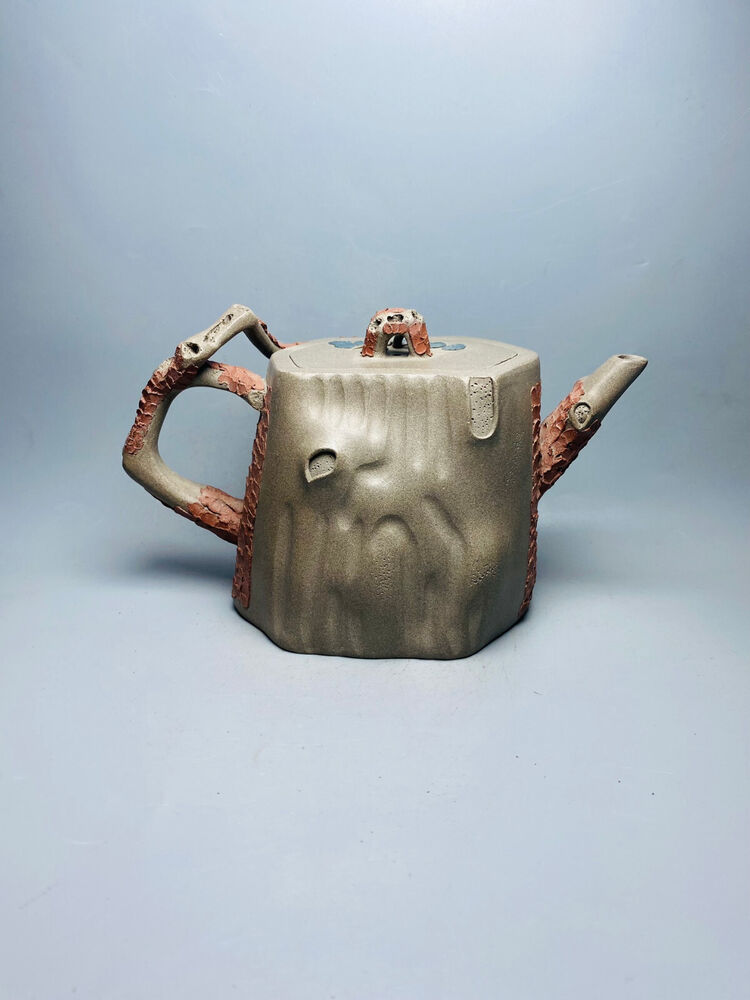 Chinese Yixing Zisha Clay Handmade Exquisite Teapot( 树桩 底款：民间艺人)