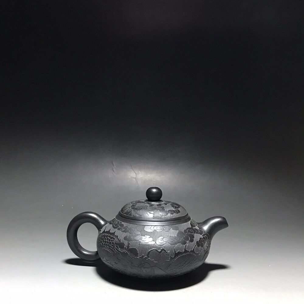 vintage chinese yixing purple clay teapot zisha ceremony carving Collectible art