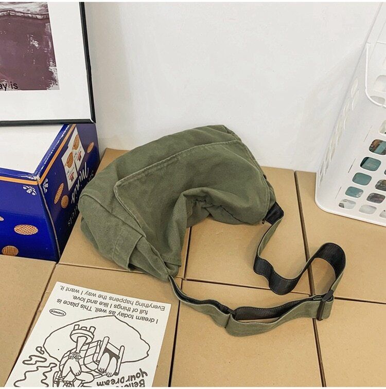 Canvas Fabric Shoulder Bag Student Medium Size School Book Laptop Bag