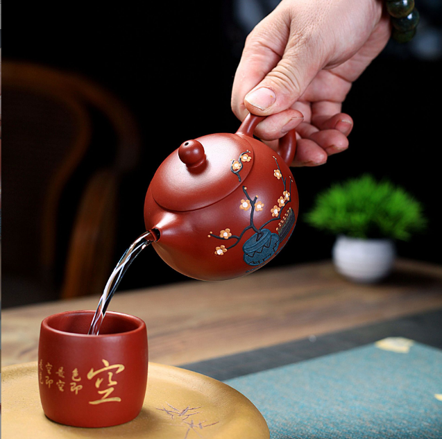 Yixing purple clay teapot famous pure hand-painted Dahongpao teapot