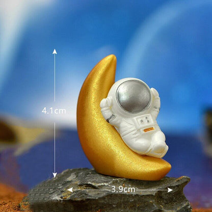 Ant Farm Decoration Resin Mini Astronaut Space Anthill Nesting Landscaping Decor