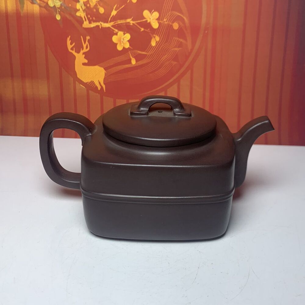 Vintage Chinese Yixing Purple Clay Teapot Zisha Ceremony Fashion Teaware Collect