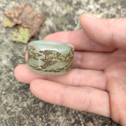 Chinese Hotan Hetian Jade Horse Carving Sculpture Collector Thumb Ring Jewelry