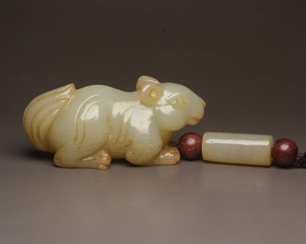 Chinese Hetian Jade Hand Carving Cute Small Squirrel Statue Nice Figurines Rare