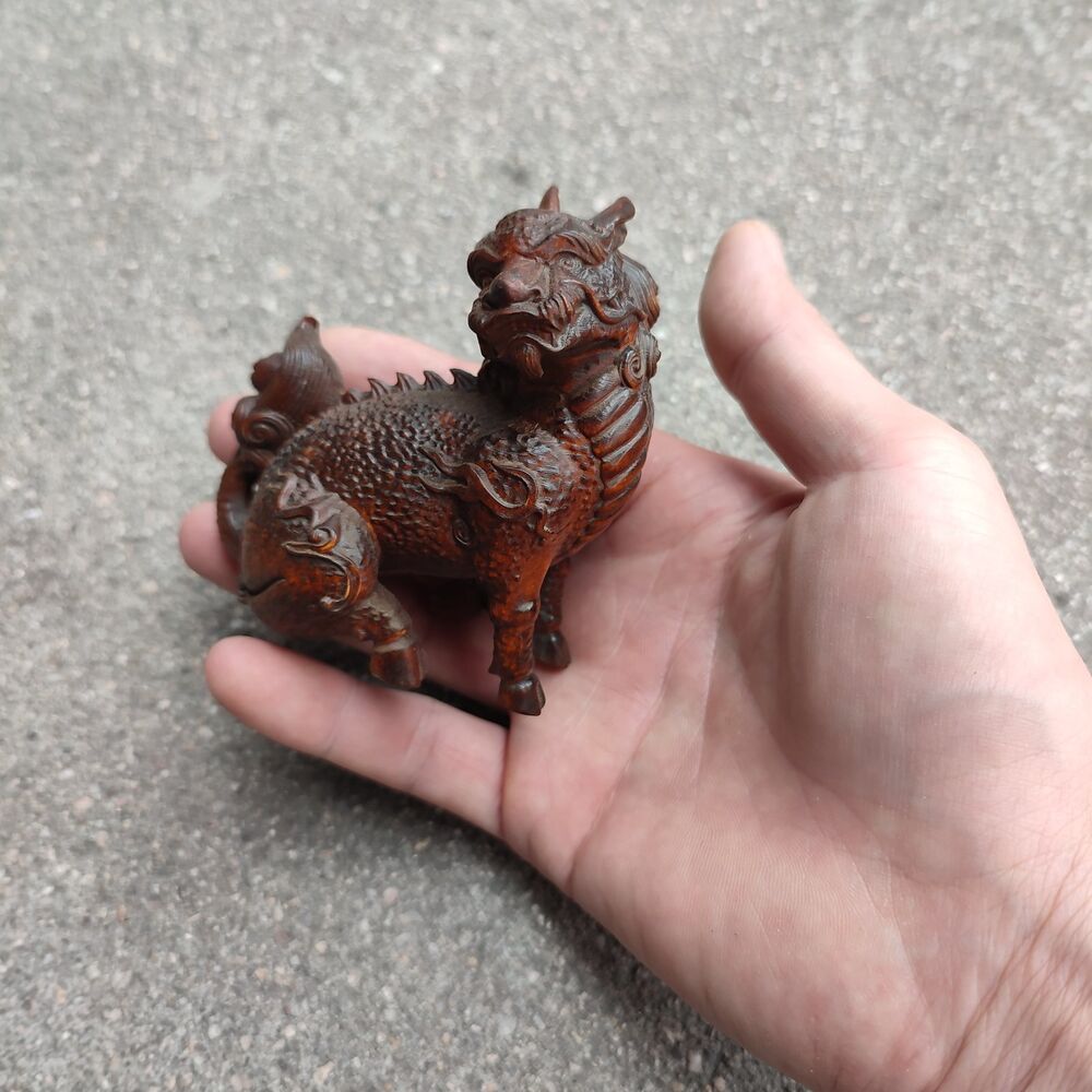 Chinese Sculptures Wooden Dragon Statue Wood Carving Room Decorative Sculpture