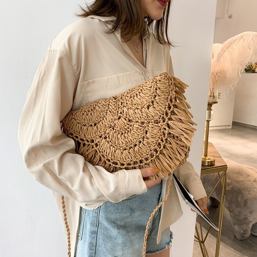 Straw Bag Woven Tassel Beach Shoulder Rattan Crossbody Purse Travel 23*17*11 CM