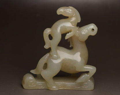 Chinese Hetian Jade Hand Carving Horse Statue Nice Figurines Collections Artwork