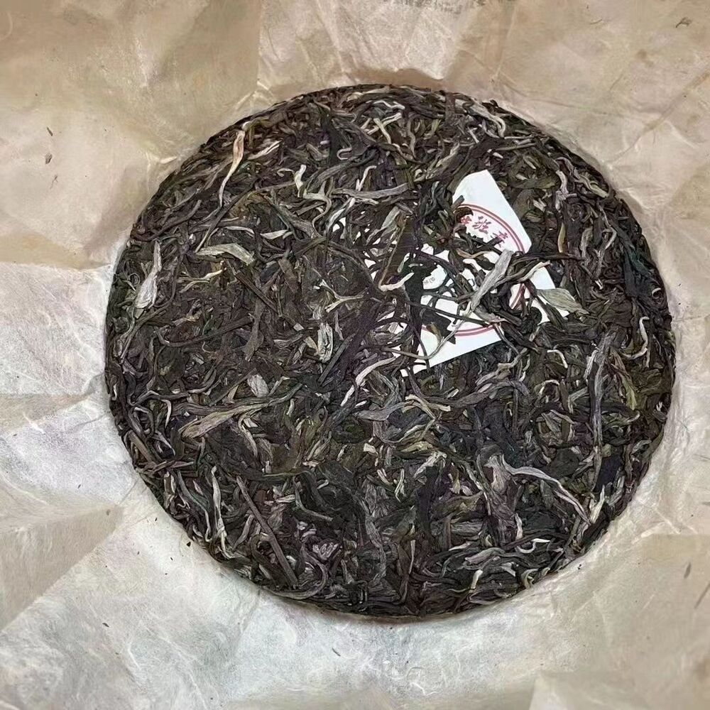 327g Old Tree Puerh Raw Tea Cake Yunnan Raw Puerh Tea Wu Jin No. Puerh Cake Tea