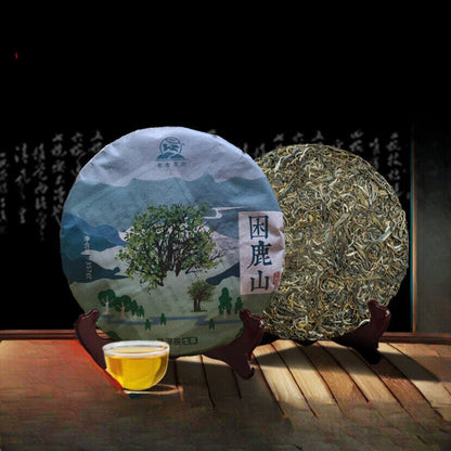 Sleepy Deer Mountain Raw Tea Cha Ma Gu Dao Pu'er Tea High Aroma Sweet Taste 357g