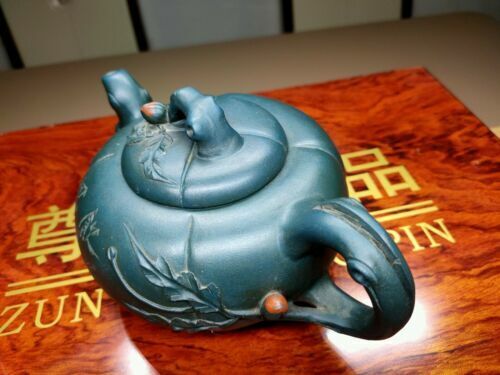 Chinese Yixing Zisha Clay Handmade Exquisite Teapot #8755576