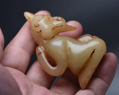 Chinese Old Hetian Jade Hand Carved Exquisite Unique Statue Figurines Art Rare