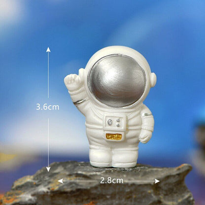 Ant Farm Decoration Resin Mini Astronaut Space Anthill Nesting Landscaping Decor