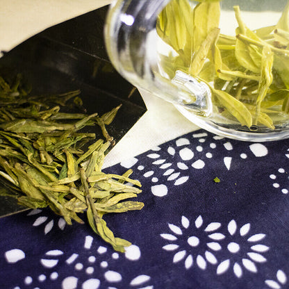 2023 New Tea t Lake Dragon Well Green Tea Before Qingming Longjing Cha 125g