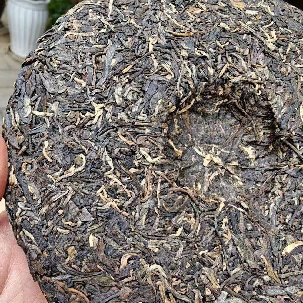 357g Yunnan Old Puerh Raw Tea Cake 2011 Panda Sheng Pu-erh Tea Aged Pu'er Tea