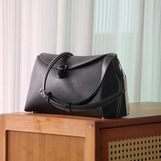 Woman Bag Ladies Commuting Large-capacity Shoulder Messenger Bag Clutch