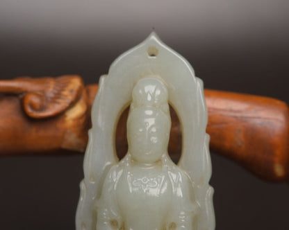 Chinese Natural Hetian Jade Carving Kwan Yin Statues Lucky Jade Pendant Jewelry