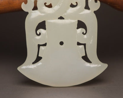 Antique Chinese Hetian Jade Carving Exquisite Statue White Jade Pendant Jewelry