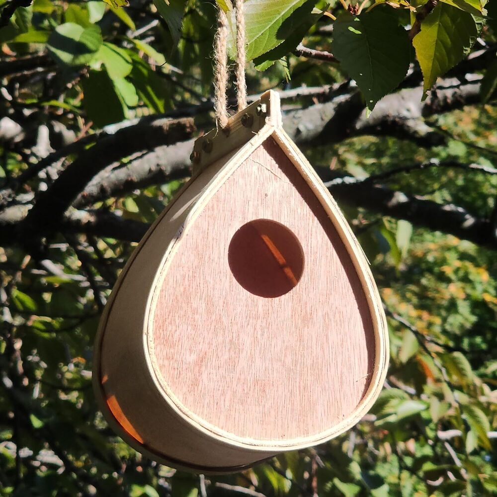 Wooden Outdoor Hanging Bird House Hummingbird Nesting Box Garden Decor Gift