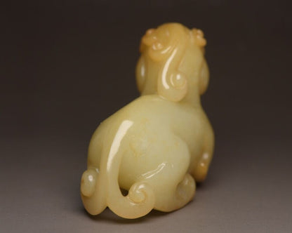 Chinese Old Natural Hetian Jade Hand Carved Beast Statue Nice Figurines Rare Art