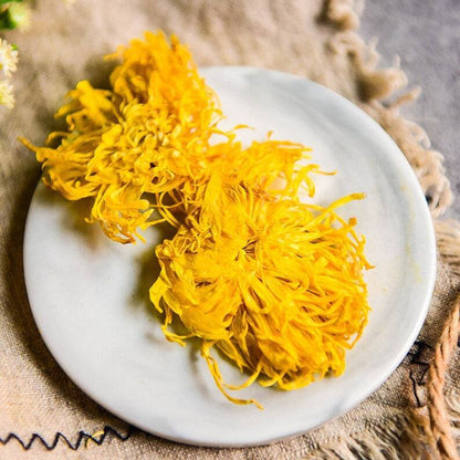 Organic Dried Golden Chrysanthemum Buds Tea Relieve Stress High Quality
