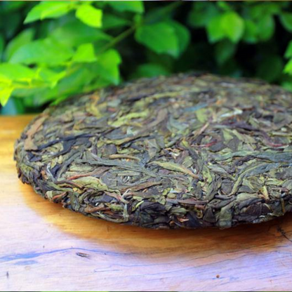 357g Yunnan Raw Pu'er Tea Cake Iceland Mengku Pu-erh Shengcha Chinese Puerh Tea