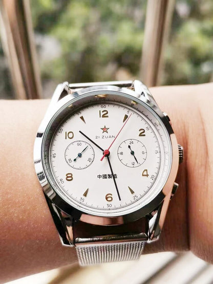 New Tough Guy Style Chronograph Personality 5-Pin Display Retro Sports Men Watch